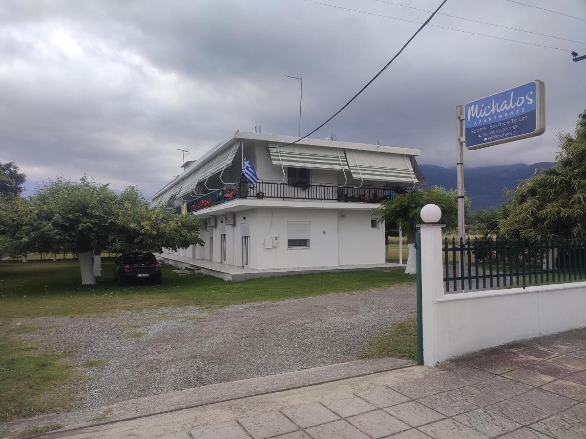 Michalos Apartments Paralia Skotinis Exterior photo