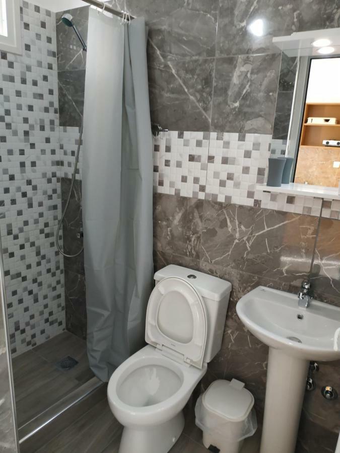 Michalos Apartments Paralia Skotinis Exterior photo