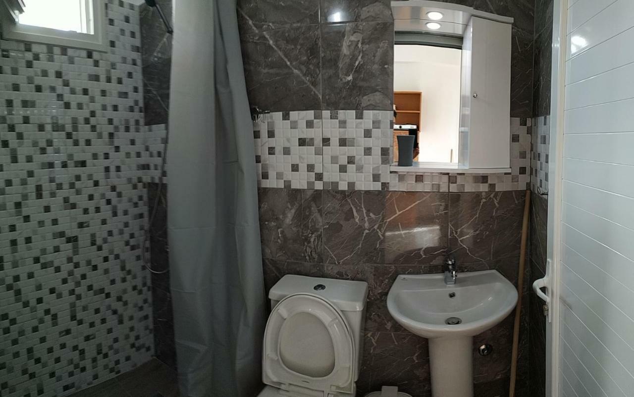 Michalos Apartments Paralia Skotinis Exterior photo